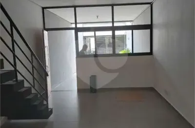 Casa com 3 quartos para alugar na Rua Tacape, 67, Tatuapé, São Paulo