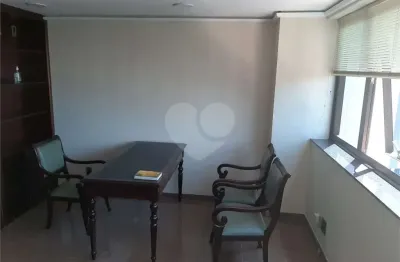 Sala comercial para alugar na Rua Ministro Gabriel de Rezende Passos, 500, Moema, São Paulo