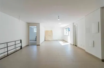 Prédio para alugar na Rua Dona Genoveva D'Ascoli, 25, Vila Prudente, São Paulo