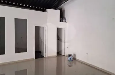 Casa comercial para alugar na Rua Guaraciaba, 368, Tatuapé, São Paulo