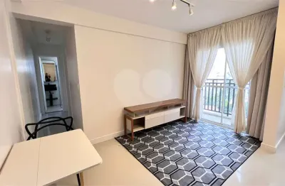 Apartamento com 2 quartos para alugar na Rua Paulo Maldi, 342, Tucuruvi, São Paulo