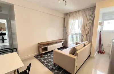 Apartamento com 2 quartos para alugar na Rua Paulo Maldi, 342, Tucuruvi, São Paulo