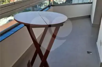 Apartamento com 3 quartos para alugar na Rua Alvorada, 270, Vila Olímpia, São Paulo