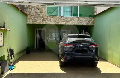 Casa com 3 quartos à venda na Rua Bento Nunes de Siqueira, 52, Itaquera, São Paulo