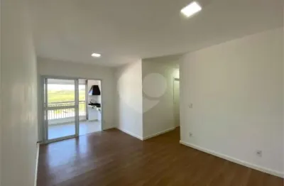 Apartamento com 3 quartos para alugar na Rua Adriano Augusto, 226, Centro, Barueri