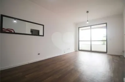 Apartamento com 2 quartos para alugar na Rua Xingu, 518, Vila Valparaíso, Santo André