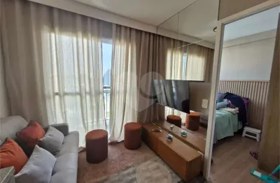 Kitnet / Stúdio para alugar na Rua Pangaré, 40, Butantã, São Paulo