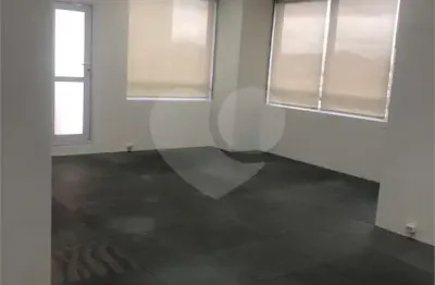 Sala comercial para alugar na Alameda Rio Negro, 503, Alphaville, Barueri