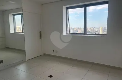 Sala comercial para alugar na Rua Vilela, 652, Tatuapé, São Paulo