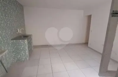 Casa com 1 quarto para alugar na Rua Azevedo Soares, 289, Tatuapé, São Paulo
