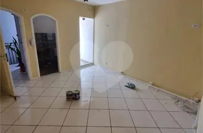 Sala comercial para alugar na Rua Antônio Camardo, 715, Tatuapé, São Paulo