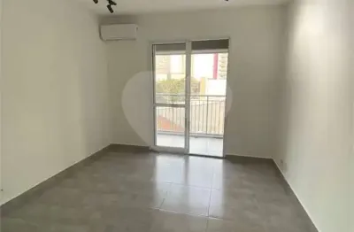 Kitnet / Stúdio para alugar na Rua Henrique Sertório, 388, Tatuapé, São Paulo