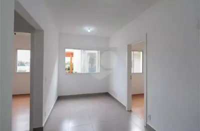 Apartamento com 2 quartos para alugar na Avenida Celso Garcia, 6011, Tatuapé, São Paulo