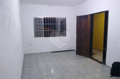 Casa com 3 quartos à venda na Rua Maria Nicolina Bellucce Piatto, 739, Montanhão, São Bernardo do Campo