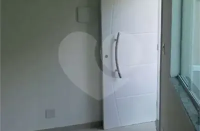 Casa com 3 quartos para alugar na Avenida Marcondes de Brito, 457, Vila Matilde, São Paulo