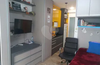 Kitnet / Stúdio para alugar na Rua Gravataí, 118, Bela Vista, São Paulo
