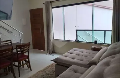 Casa em condomínio fechado com 2 quartos para alugar na Rua Barão de Tramandaí, 168, Vila Prudente, São Paulo