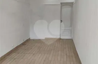 Casa comercial para alugar na Rua Vilela, 47, Tatuapé, São Paulo