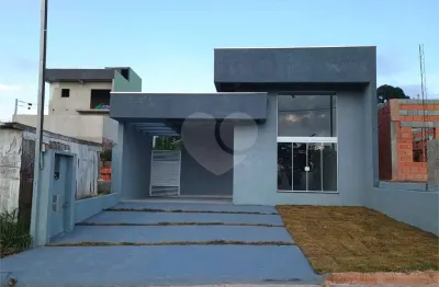 Casa em condomínio fechado com 2 quartos à venda na Estrada dos Pereiras, 3001, Chácara Real (Caucaia do Alto), Cotia