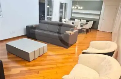 Apartamento com 3 quartos para alugar na Rua Xavier de Almeida, 918, Ipiranga, São Paulo