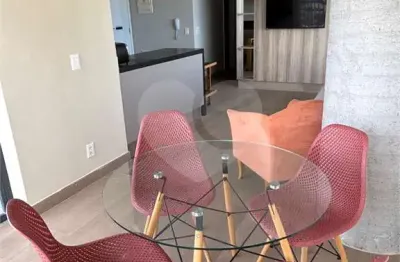 Kitnet / Stúdio para alugar na Rua Agissê, 247, Vila Madalena, São Paulo