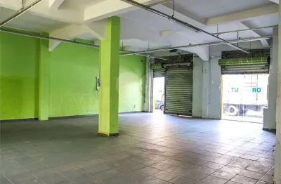 Prédio para alugar na Rua Vilela, 32, Tatuapé, São Paulo