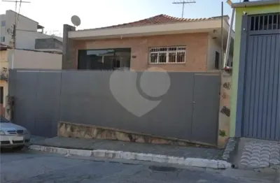 Casa com 4 quartos para alugar na Rua Iguaçaba, 266, Vila Formosa, São Paulo