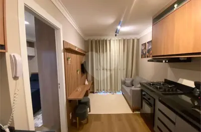 Kitnet / Stúdio para alugar na Rua José Alves Cunha Lima, 41, Butantã, São Paulo