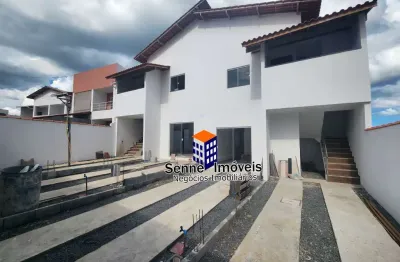 Casa com 3 quartos à venda na Rua Cerejeira, Residencial Centro da Serra, Serra
