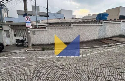 Casa para alugar em centro de 160.00m² com 3 quartos e 1 garagem