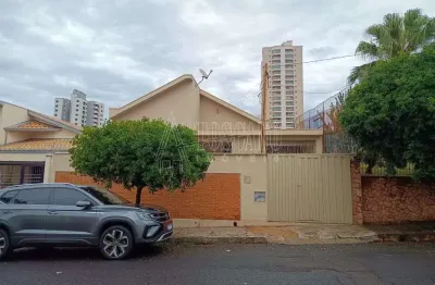 Casa para venda em centro de 140.00m² com 2 quartos e 3 garagens