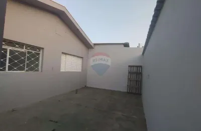 Casa para alugar em jardim guaçu-mirim iii de 80.00m² com 2 quartos e 3 garagens