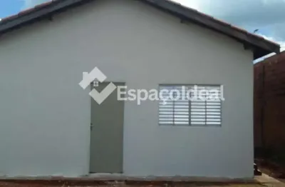 Casa para alugar em residencial santa terezinha i de 52.00m² com 2 quartos e 3 garagens