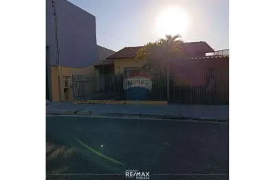 Casa para venda em labaté de 300.00m² com 2 quartos e 1 garagem