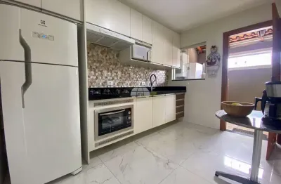 Sobrado para venda em cruzeiro de 208.00m² com 3 quartos, 1 suite e 3 garagens