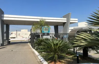 Terreno en condomínio para venda em parque do varvito de 250.00m² com 1 quarto, 1 suite e 1 garagem