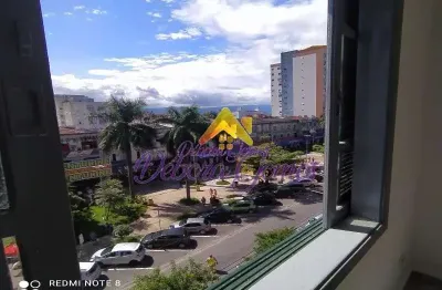 Sala comercial para alugar na Praça Barão do Rio Branco, 94, Centro, São Vicente