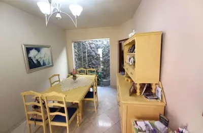 Casa para venda em jardim maria izabel de 250.00m² com 3 quartos, 1 suite e 2 garagens