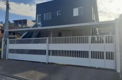 Casa para alugar em jardim itália de 80.00m² com 2 quartos e 1 garagem