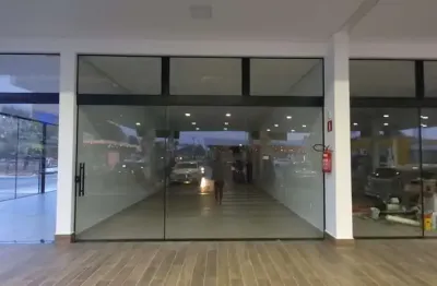 Loja para alugar em parque são jorge de 43.00m² com 2 garagens