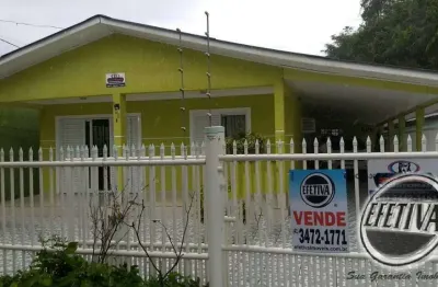 Casa para venda em guaratuba de 440.00m² com 8 quartos, 2 suites e 13 garagens