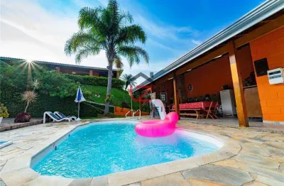Casa para venda em cafezal vii de 211.00m² com 3 quartos, 1 suite e 8 garagens