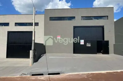 Prédio comercial para alugar em bonfim paulista de 250.00m² com 3 garagens