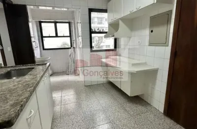 Apartamento para venda e aluguel em centro de 92.00m² com 3 quartos, 1 suite e 2 garagens