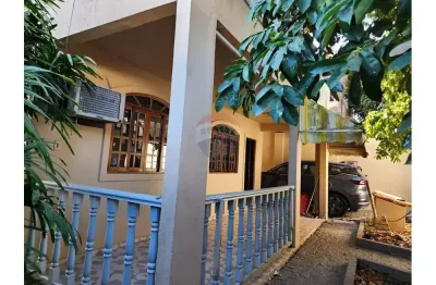 Casa para venda em curicica de 300.00m² com 4 quartos, 2 suites e 2 garagens
