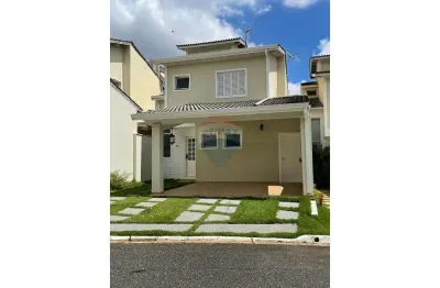 Casa de condomínio para alugar em parque campolim de 153.00m² com 3 quartos, 3 suites e 2 garagens