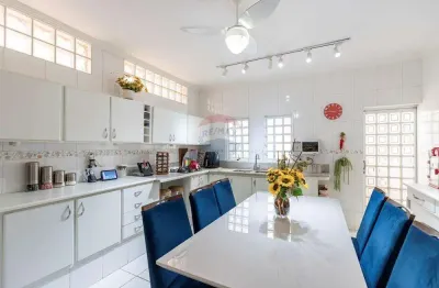 Casa para venda em jardim paulista de 177.04m² com 3 quartos e 2 garagens