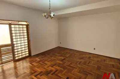 Sobrado para alugar em vila maria de 355.00m² com 4 quartos, 2 suites e 4 garagens