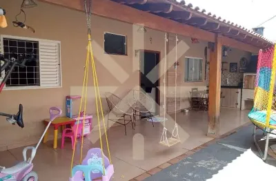 Casa para venda em chácara parque club de 90.00m² com 2 quartos e 3 garagens