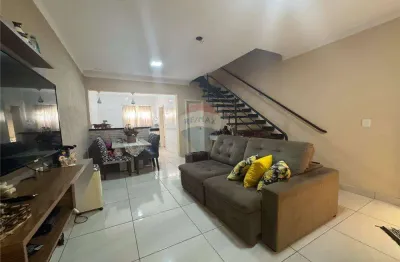 Casa para venda em parque dos bandeirantes de 77.00m² com 2 quartos, 2 suites e 1 garagem